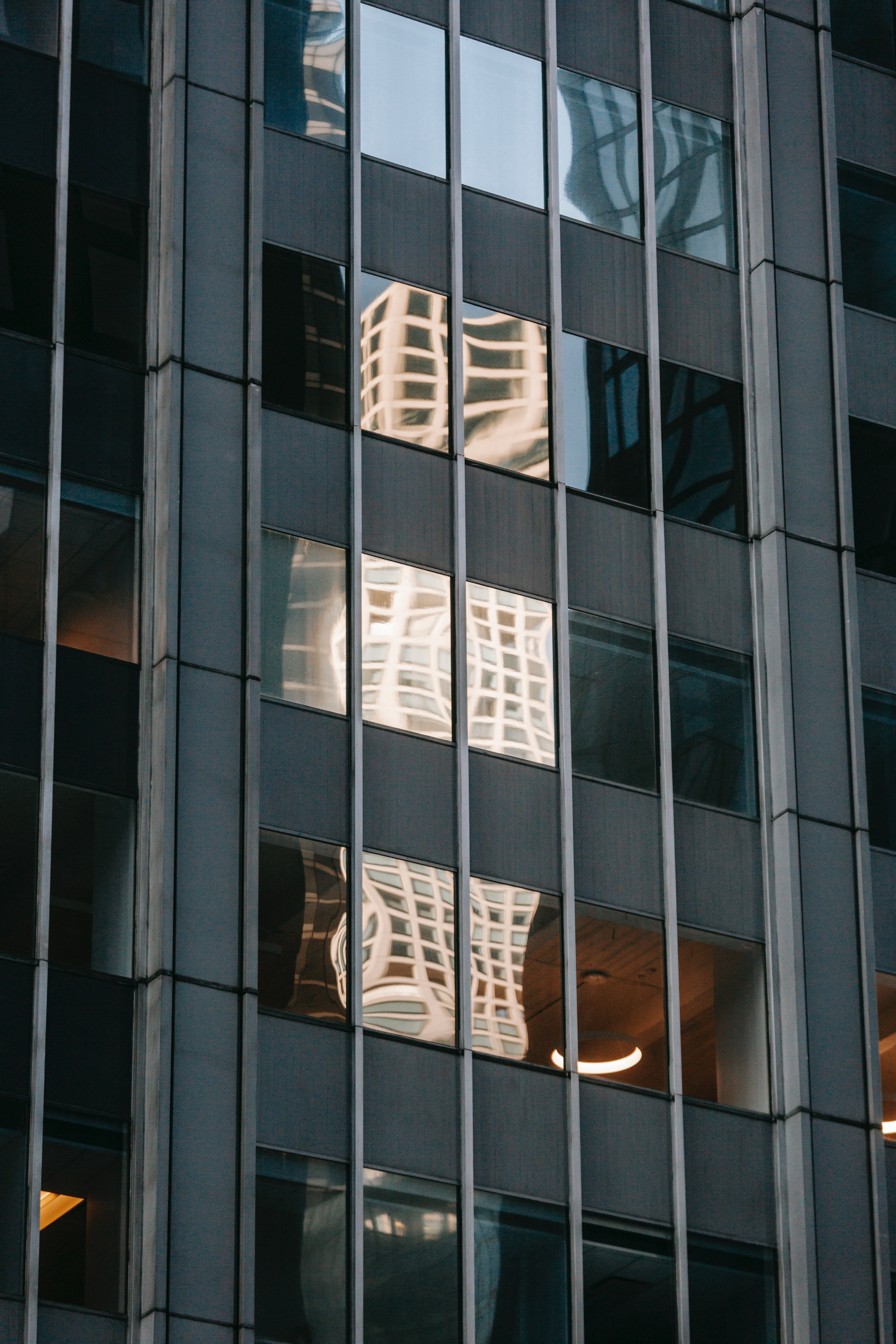 HMRC uses debt collectors more