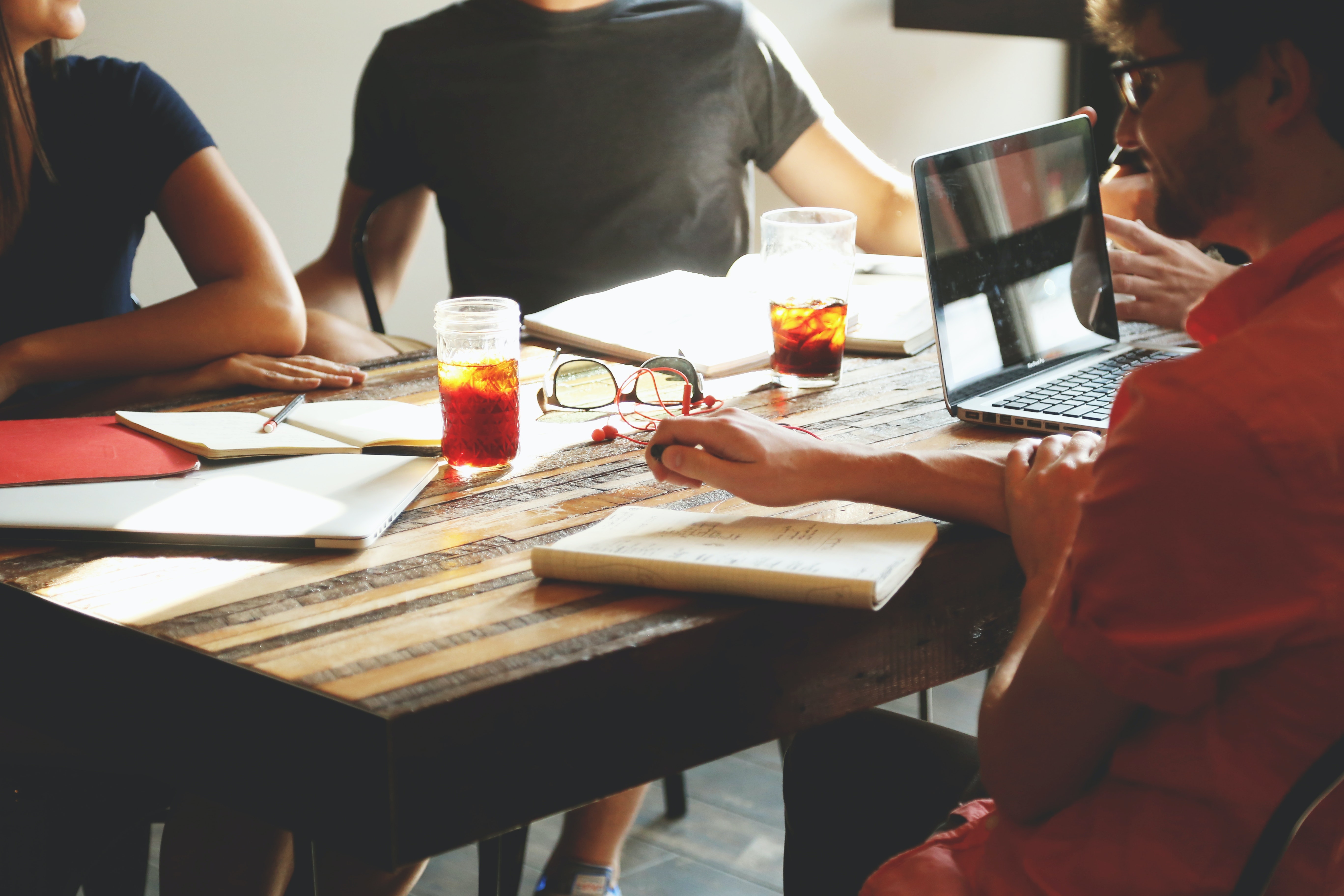 Households repay credit card debt